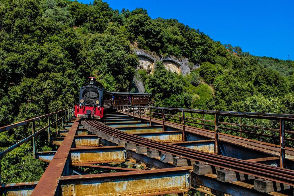 Hotel Stoikos Vizitsa Bagian luar foto